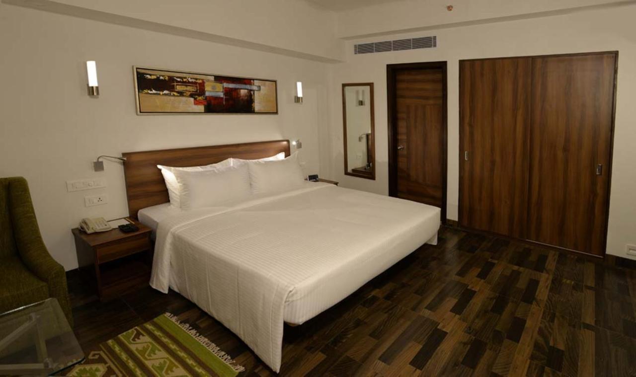 Lemon Tree Hotel Coimbatore Luaran gambar